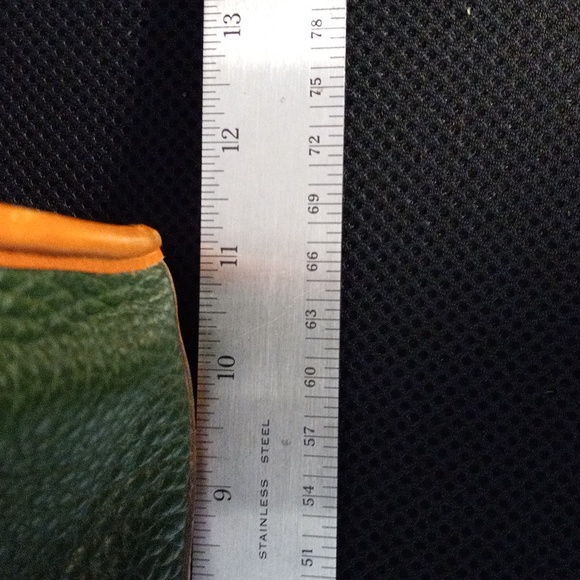 Vintage Dooney & Bourke Green Top Zip Satchel - Picture 2 of 6